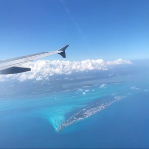 Meet your Posher, Macarena